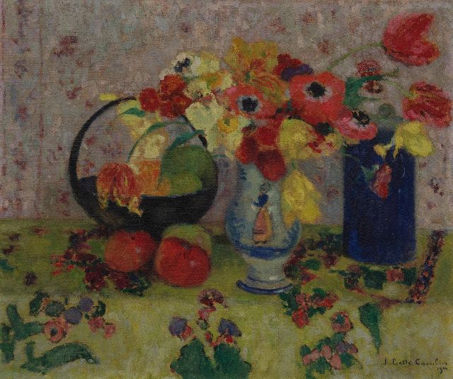 Juliette Cambier | Stillleben mit Vasen, Frühlingsblumen und Früchten, Öl auf Leinwand, 49,9 x 60,3 cm, Unterzeichnet u.r. und datiert 1944