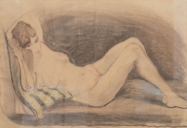 Harrie Kuijten | Liggend naakt, zwart en gekleurd krijt op papier, 46,0 x 67,0 cm, gesigneerd r.o.